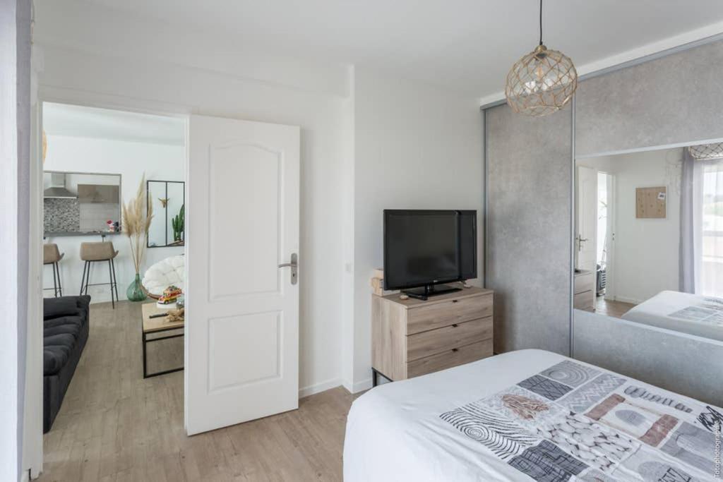 Appartement T2 Proche Centre Ville Istres Exterior photo